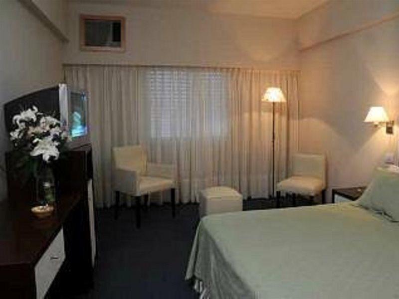 Los Tilos Hotel Y Spa By Cph Вила Карлос Пас Екстериор снимка