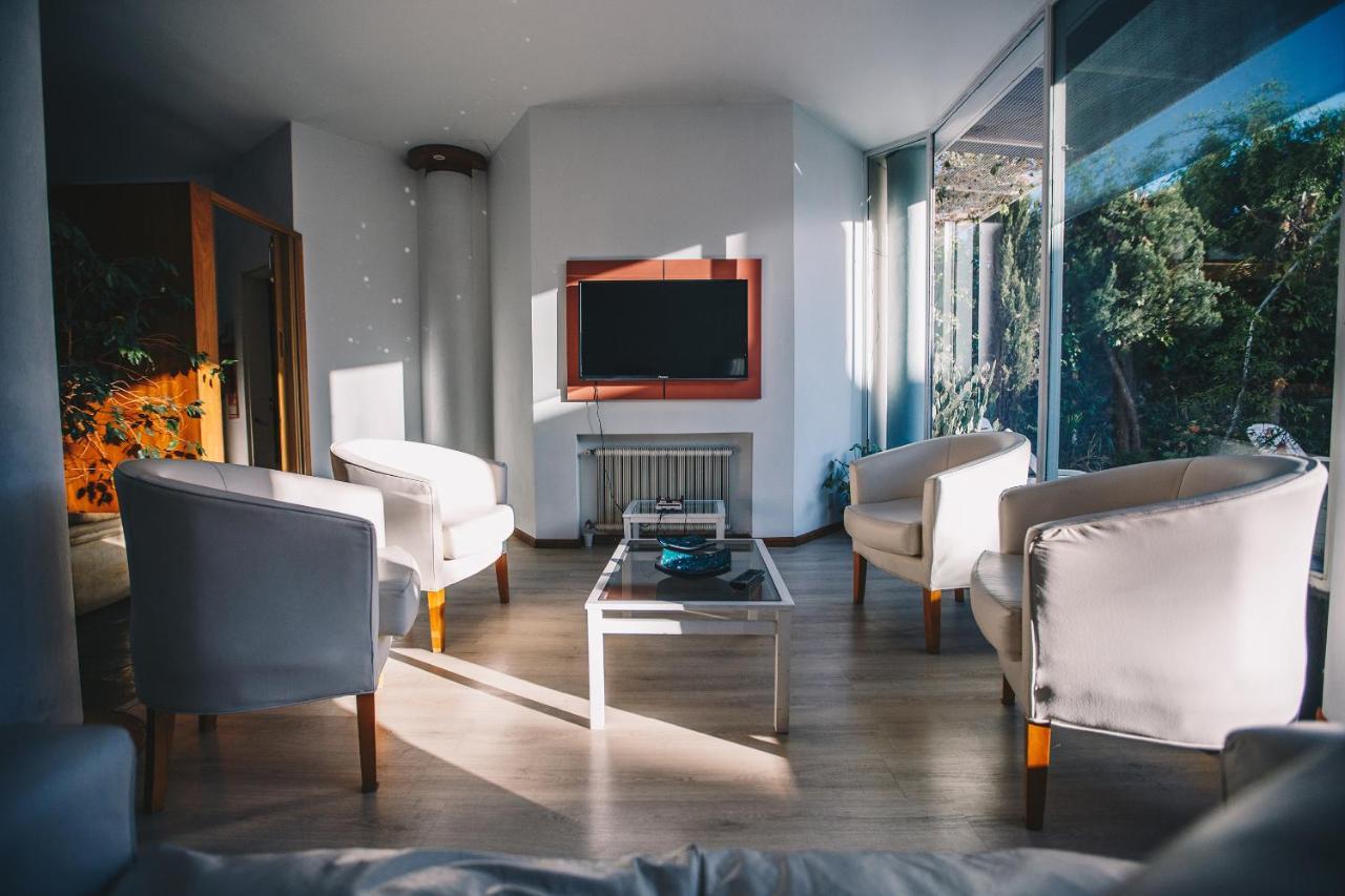 Los Tilos Hotel Y Spa By Cph Вила Карлос Пас Екстериор снимка